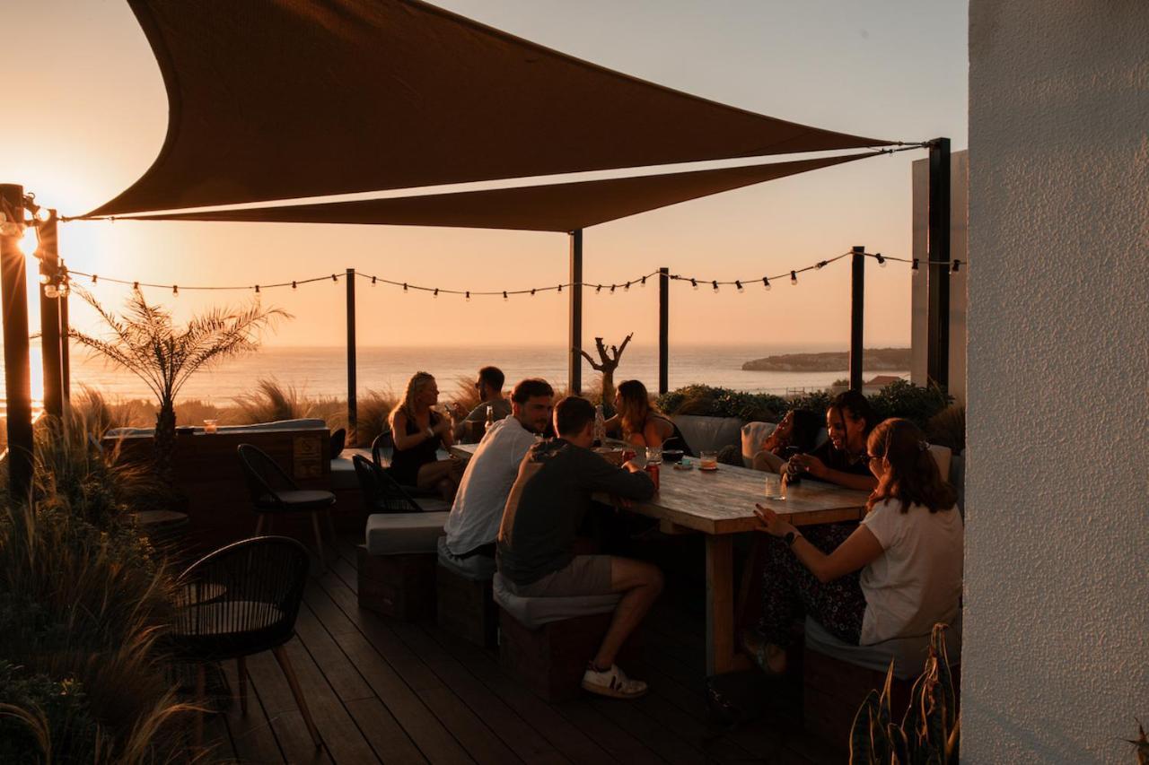 The Salty Pelican Yoga & Surf Retreat Peniche Bagian luar foto